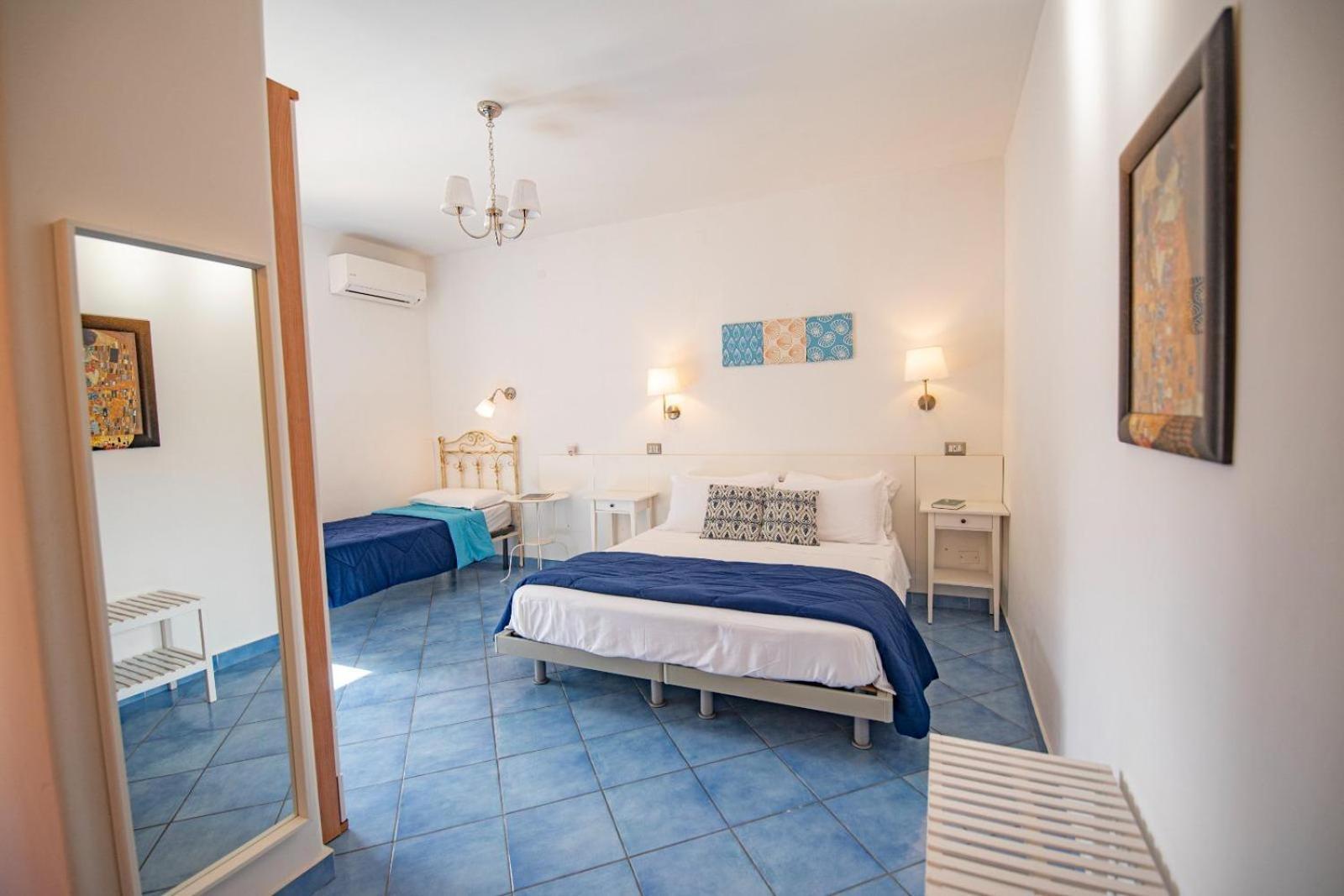 Sonnino B&B プロチーダ 部屋 写真